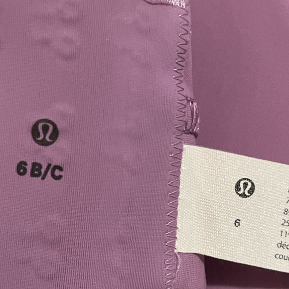Lululemon Athletica Lavender Sports Bra - Picture 8 of 8